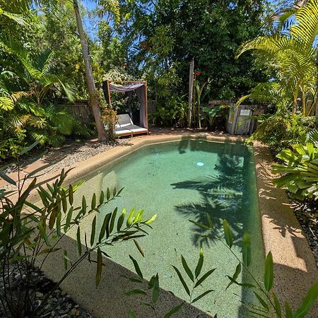 The Villas Palm Cove Exteriör bild