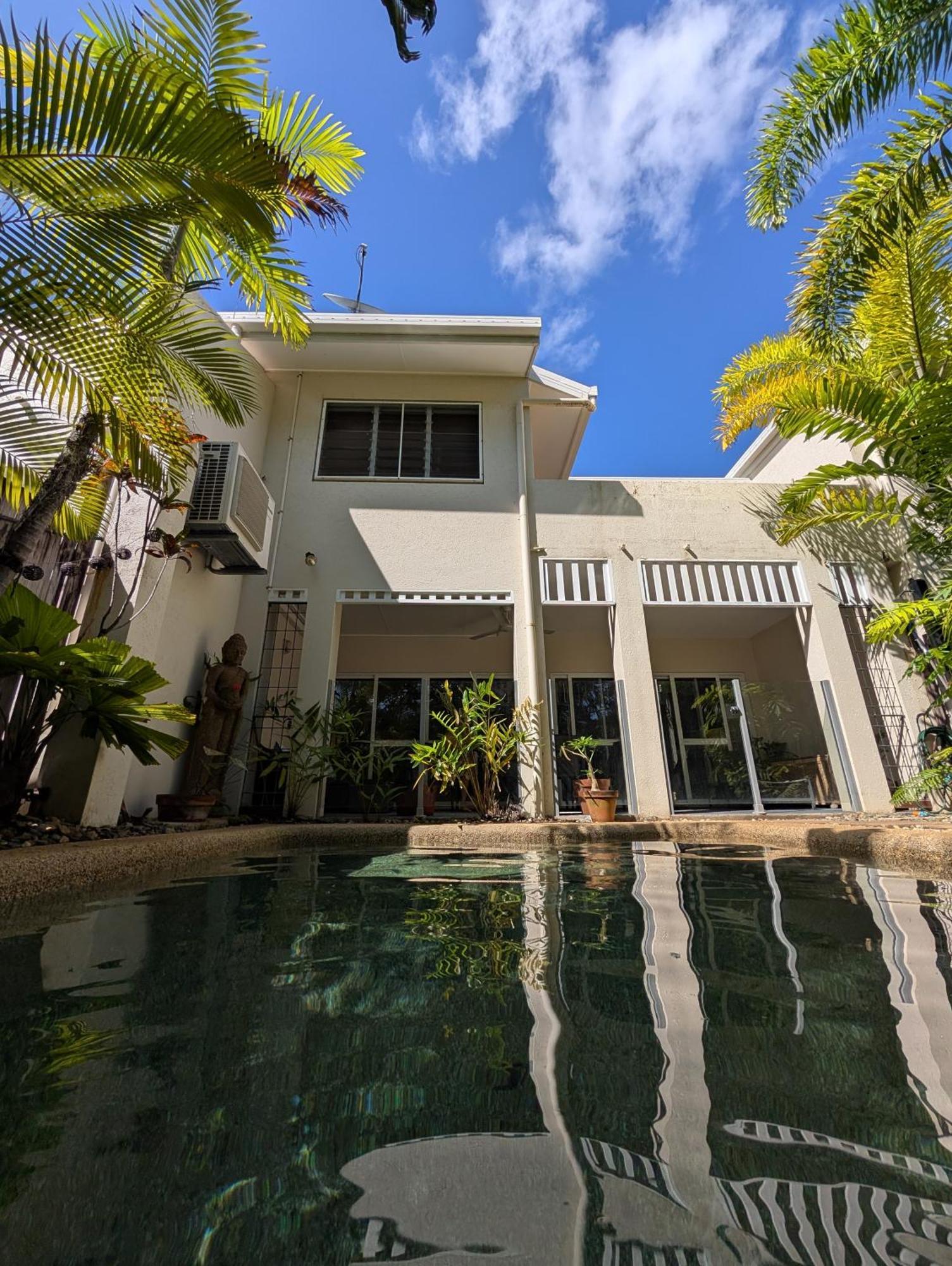 The Villas Palm Cove Rum bild